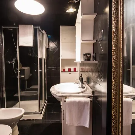 2br In Bairro Alto - | By Airnest Appartamento Lisbona